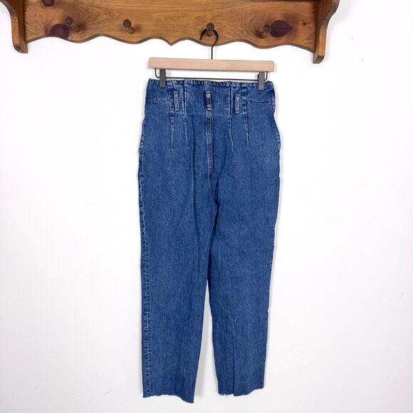 Abercrombie & Fitch Paperbag High Waisted Denim Med Wash Mom Jeans - Picture 2 of 3